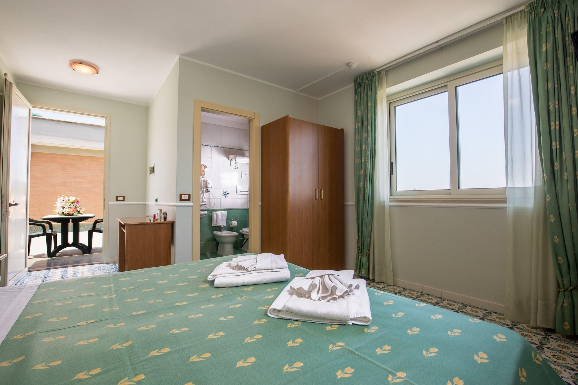 Hotel Casa Tra Noi Rome Exterior photo
