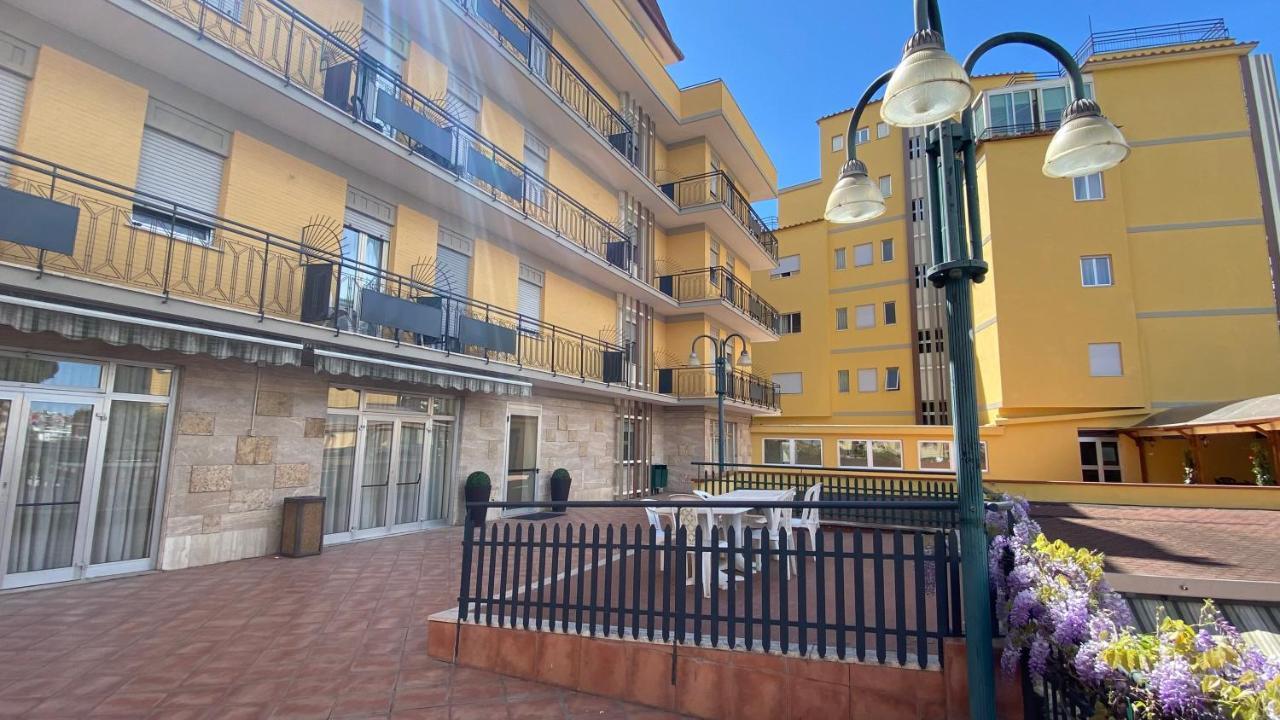 Hotel Casa Tra Noi Rome Exterior photo