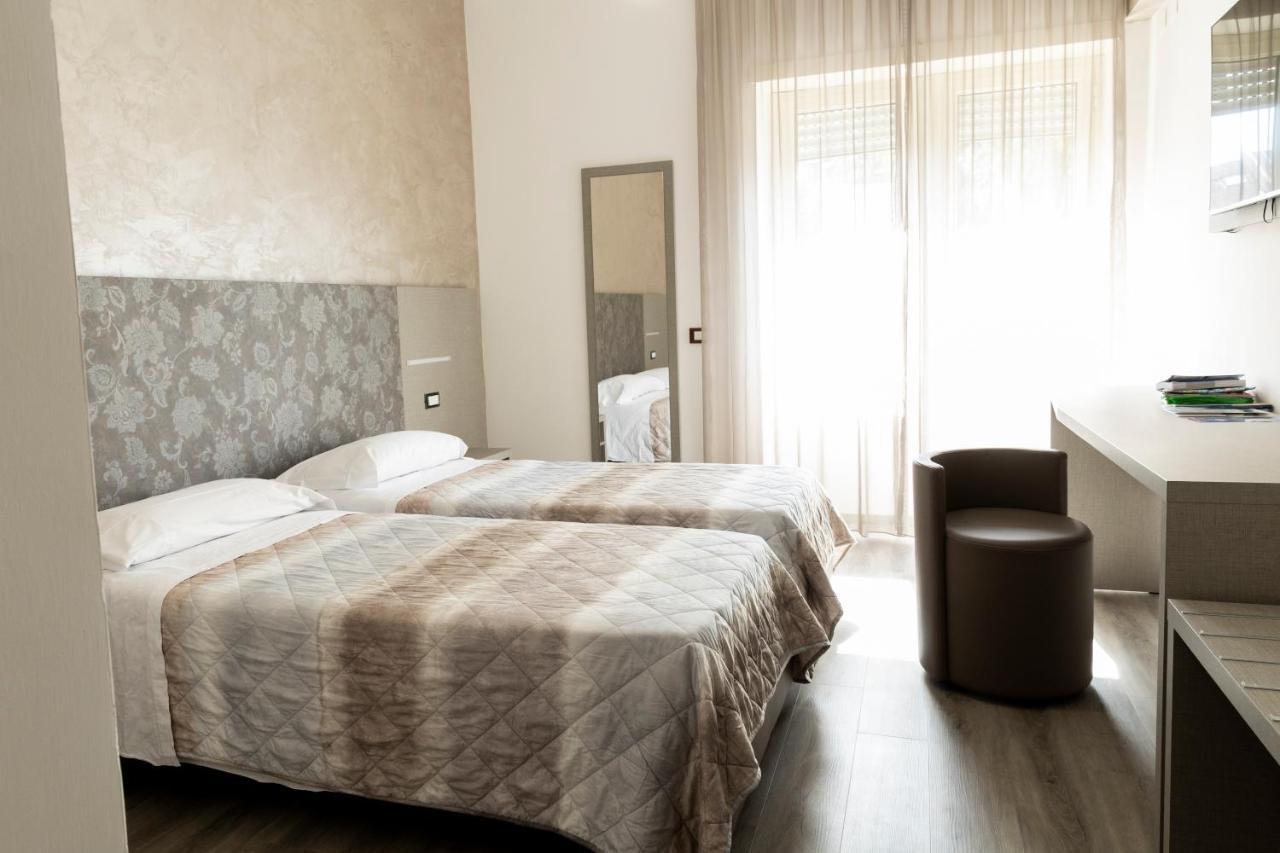 Hotel Casa Tra Noi Rome Exterior photo