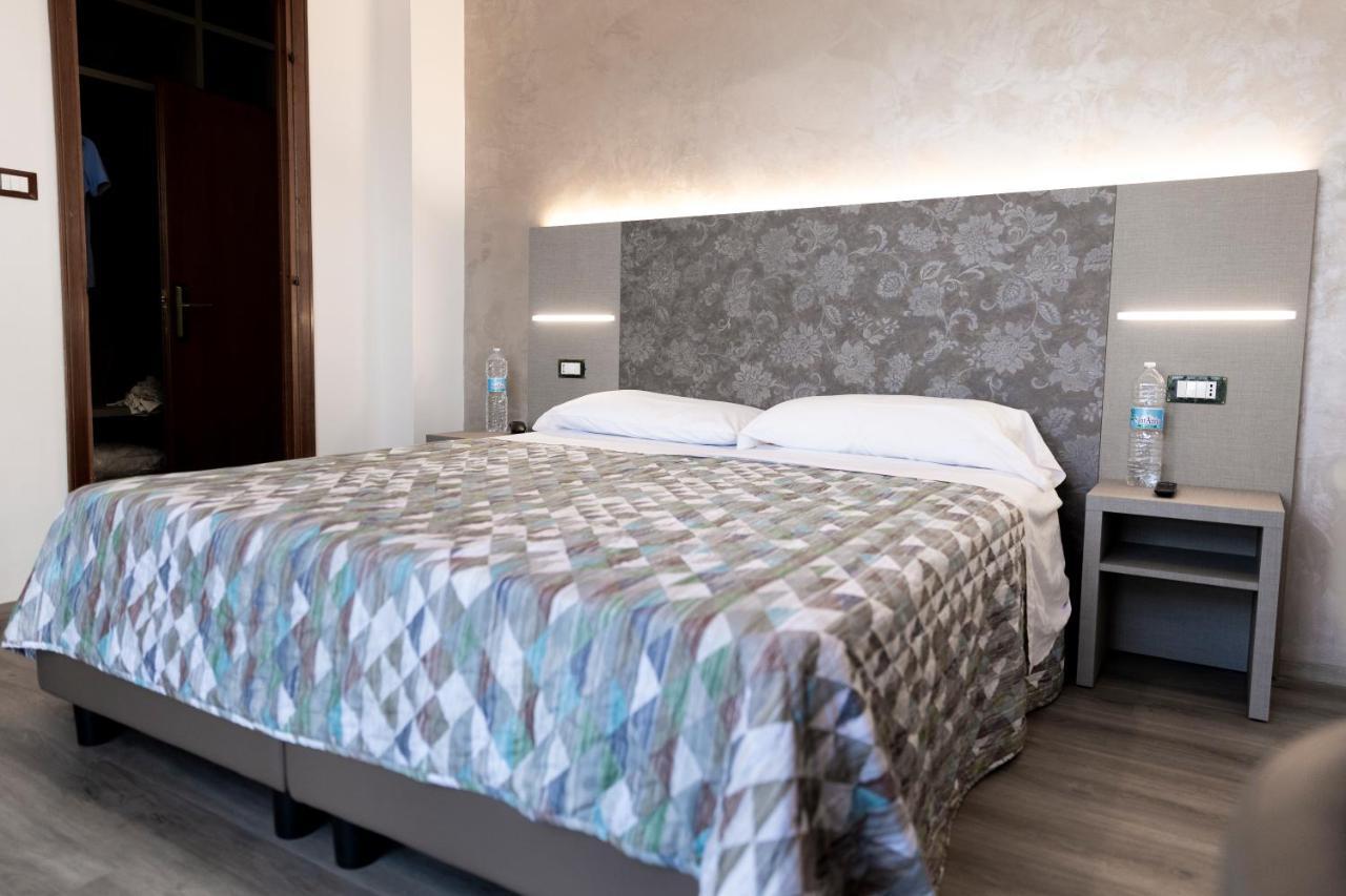 Hotel Casa Tra Noi Rome Exterior photo