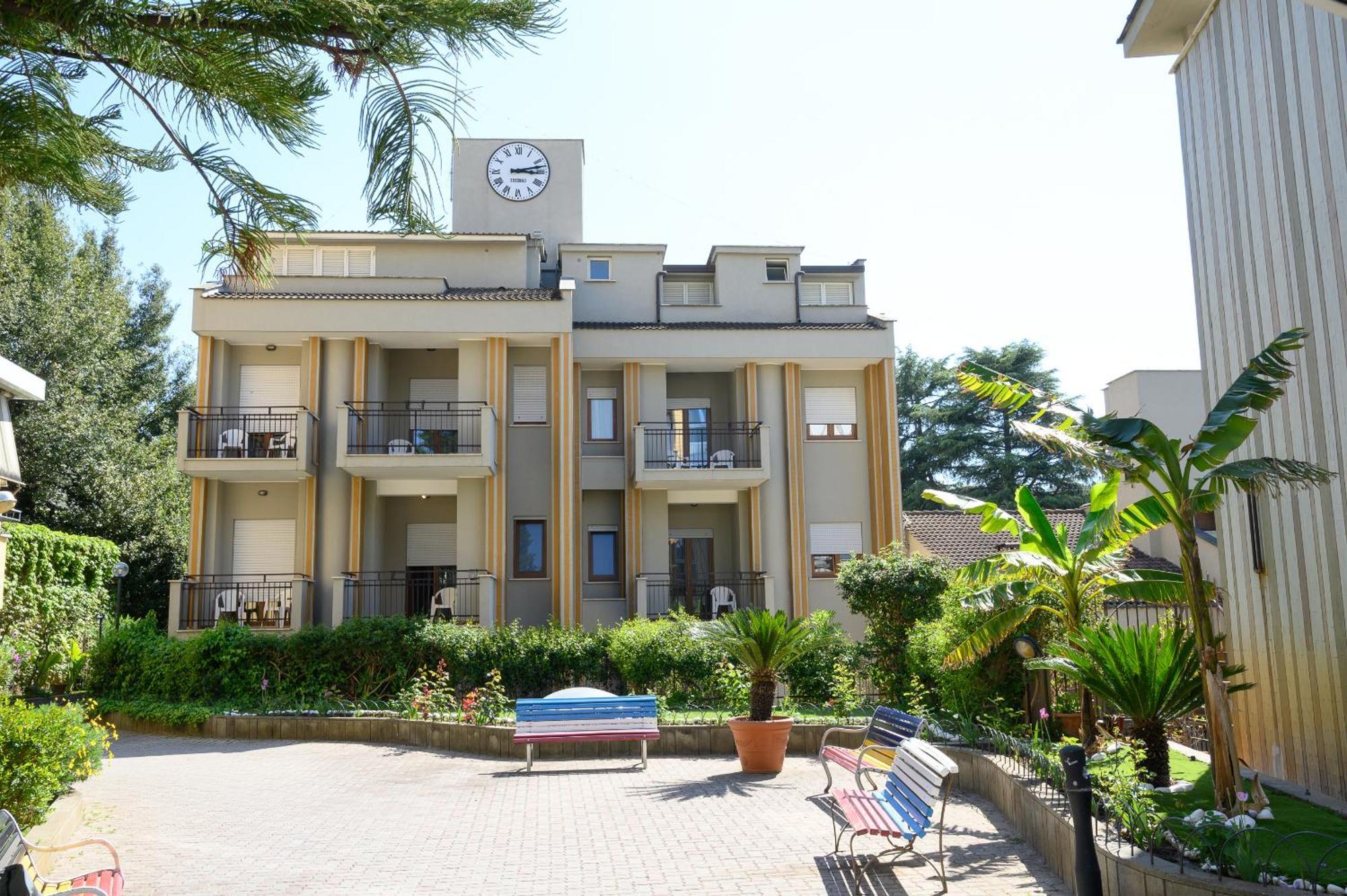 Hotel Casa Tra Noi Rome Exterior photo