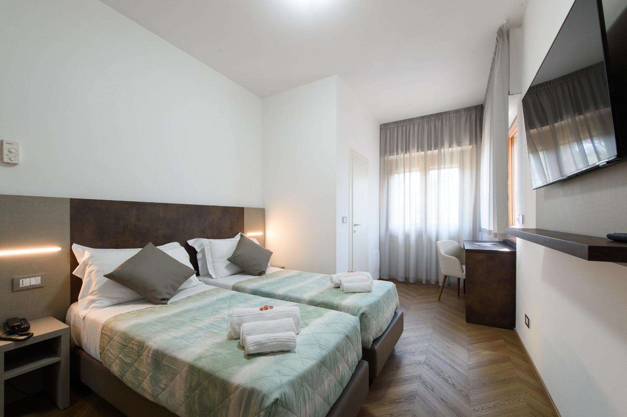 Hotel Casa Tra Noi Rome Exterior photo